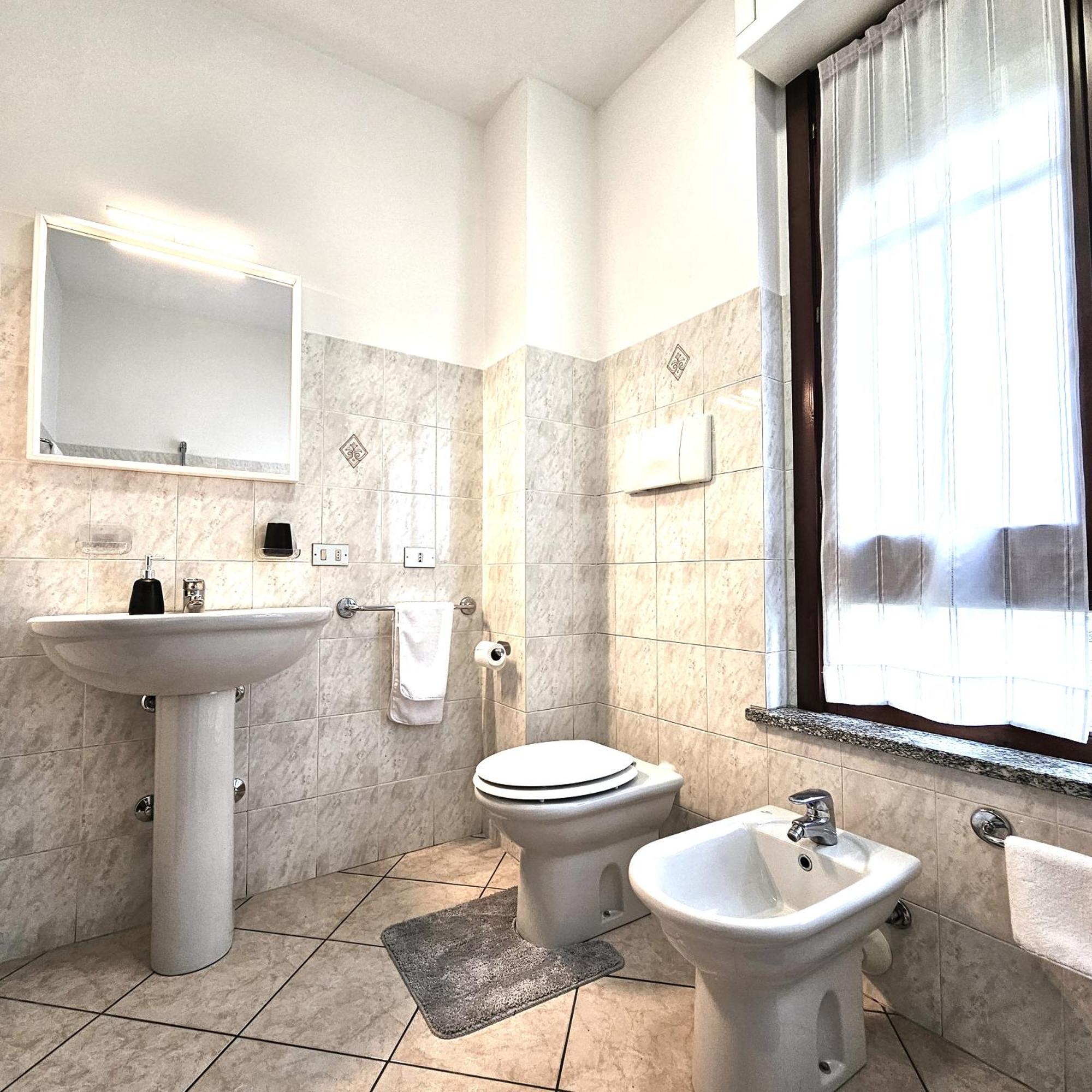 Appartamento Moderno Gallarate Bagian luar foto