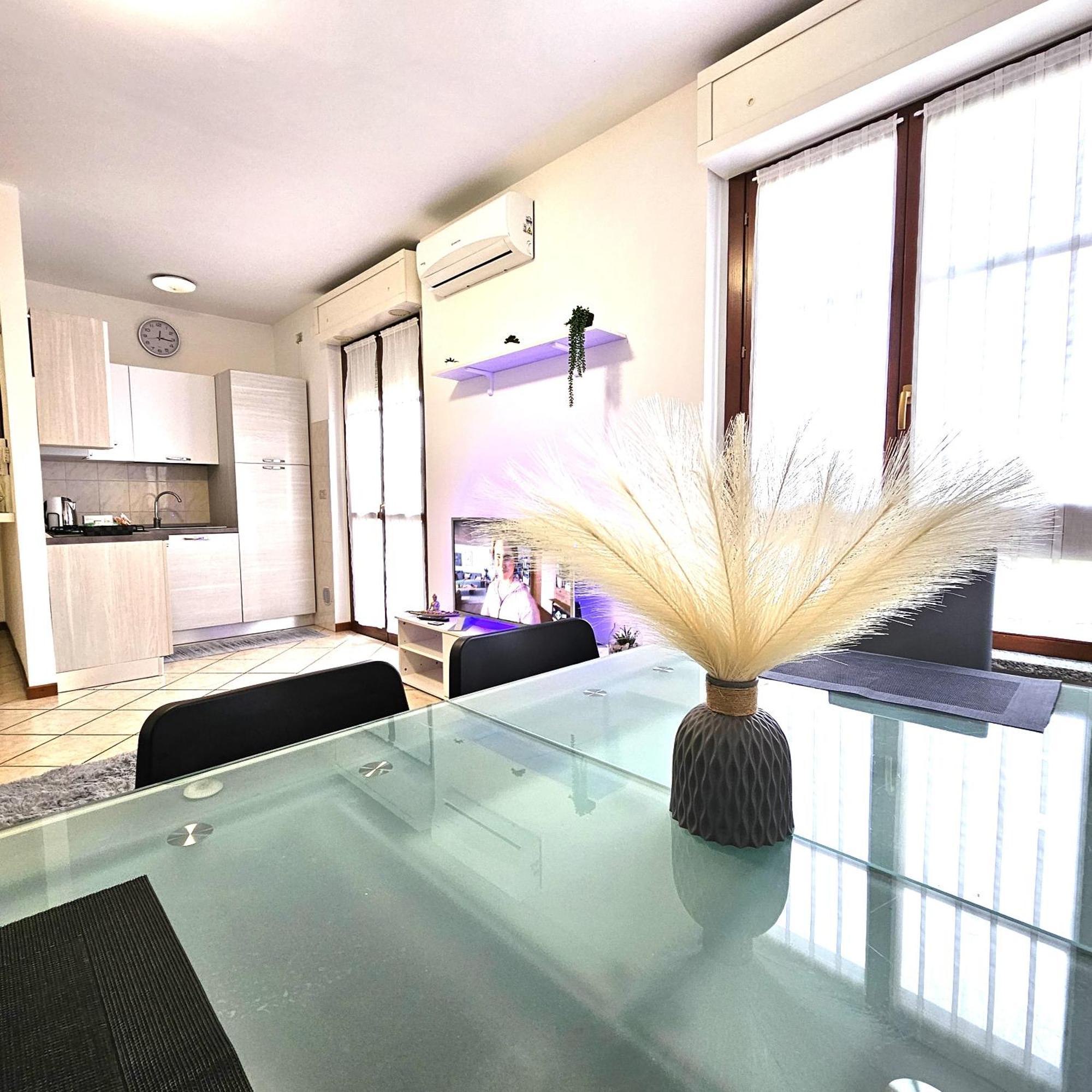 Appartamento Moderno Gallarate Bagian luar foto