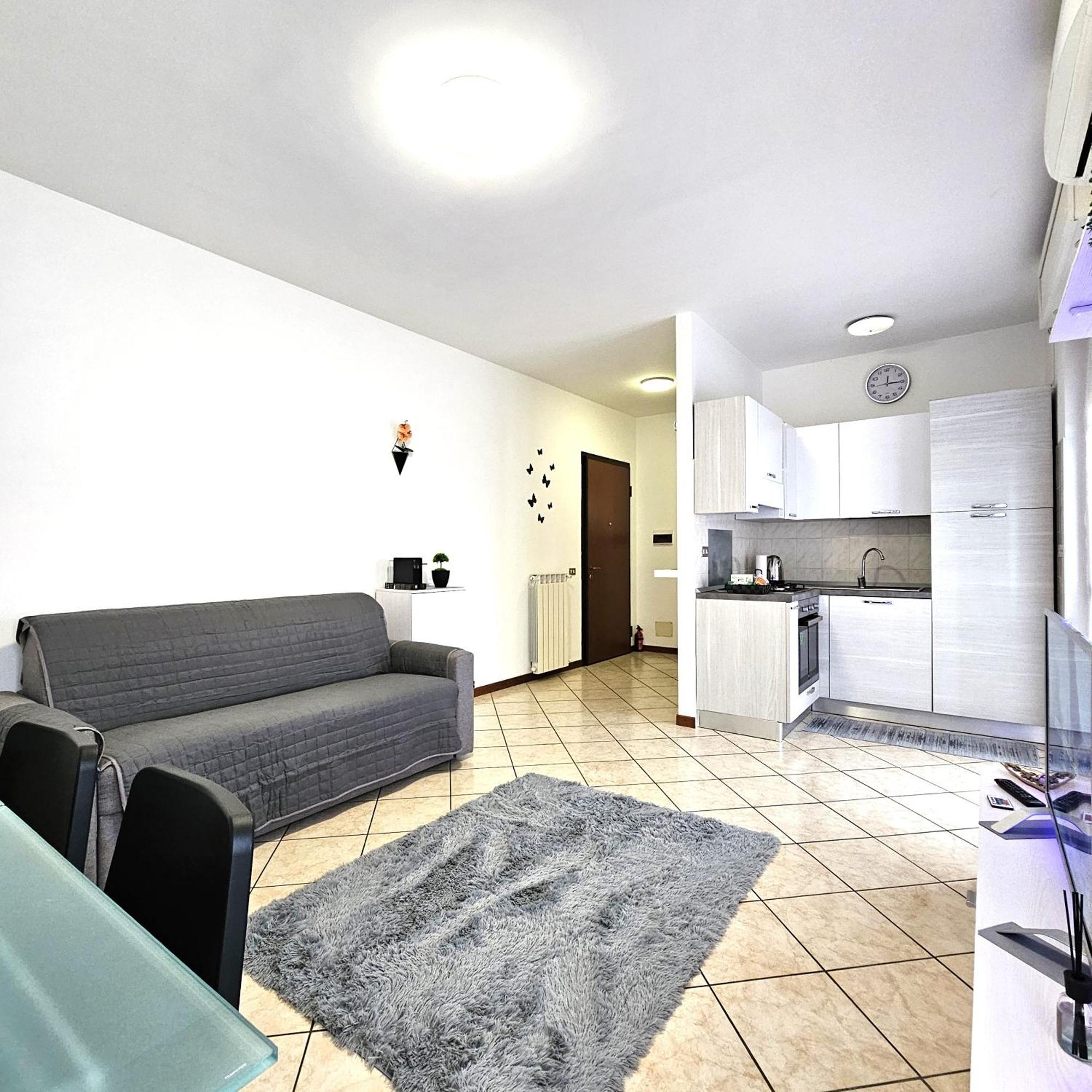 Appartamento Moderno Gallarate Bagian luar foto