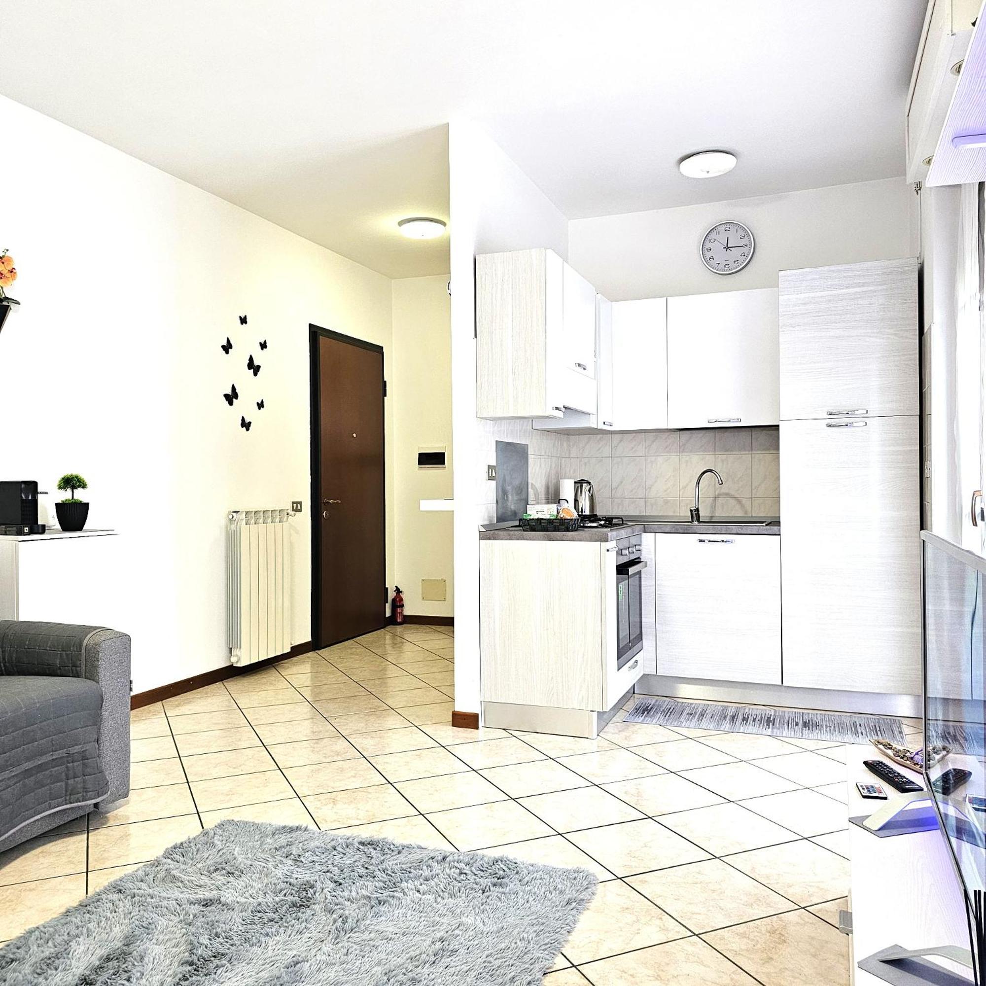 Appartamento Moderno Gallarate Bagian luar foto